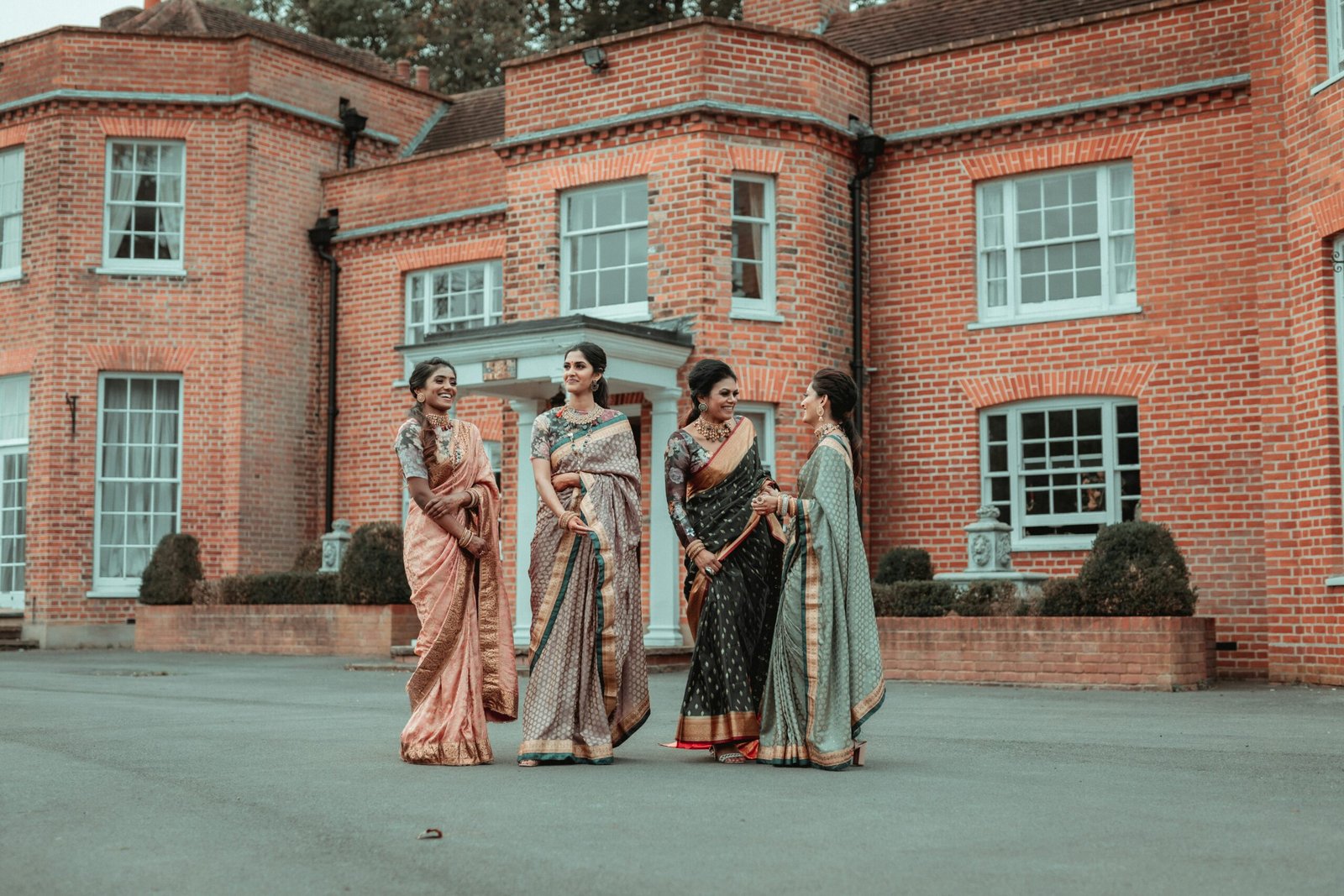 sabesh-photography-ltd-zNnP6UTfsI0-unsplash